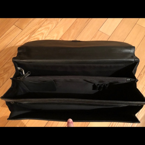 Leather briefcase black. - Picture 8 of 9